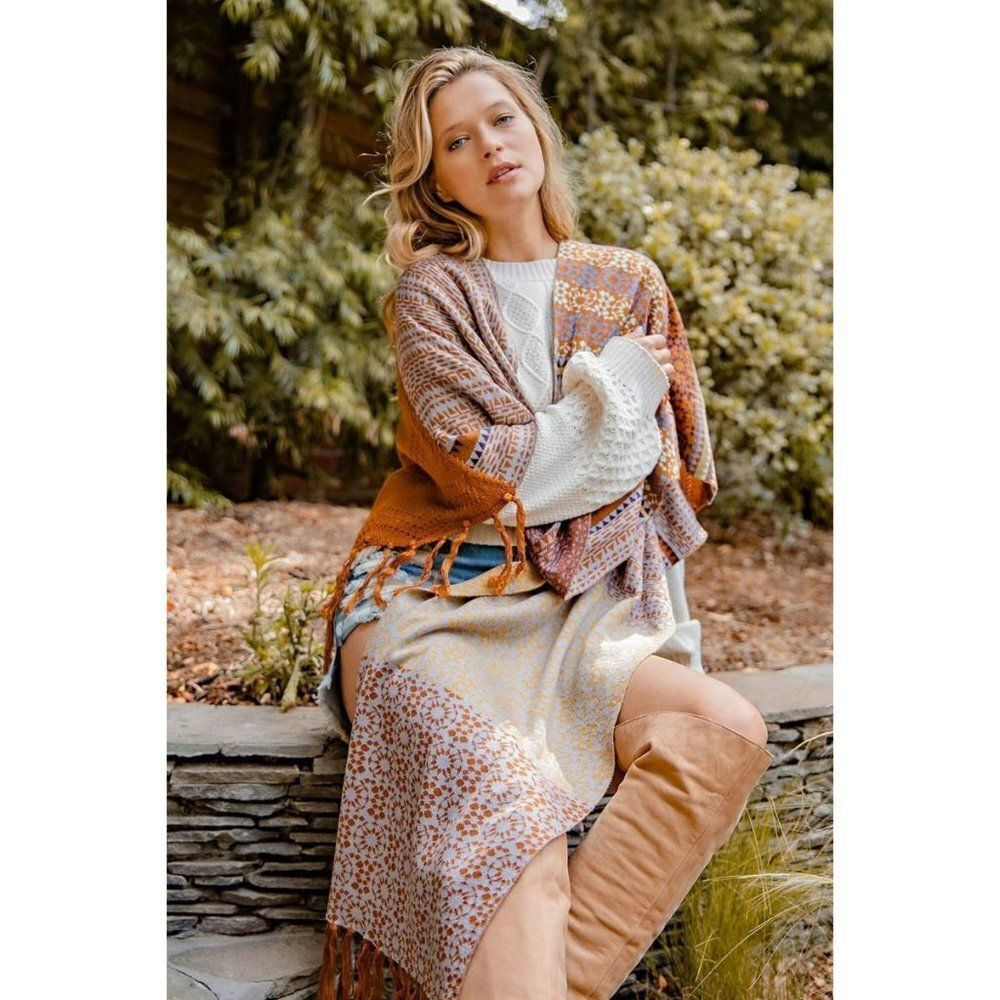 EASEL BOHO PATTERNED SWEATER PONCHO CARDIGAN CAMEL OS NEW ET21353